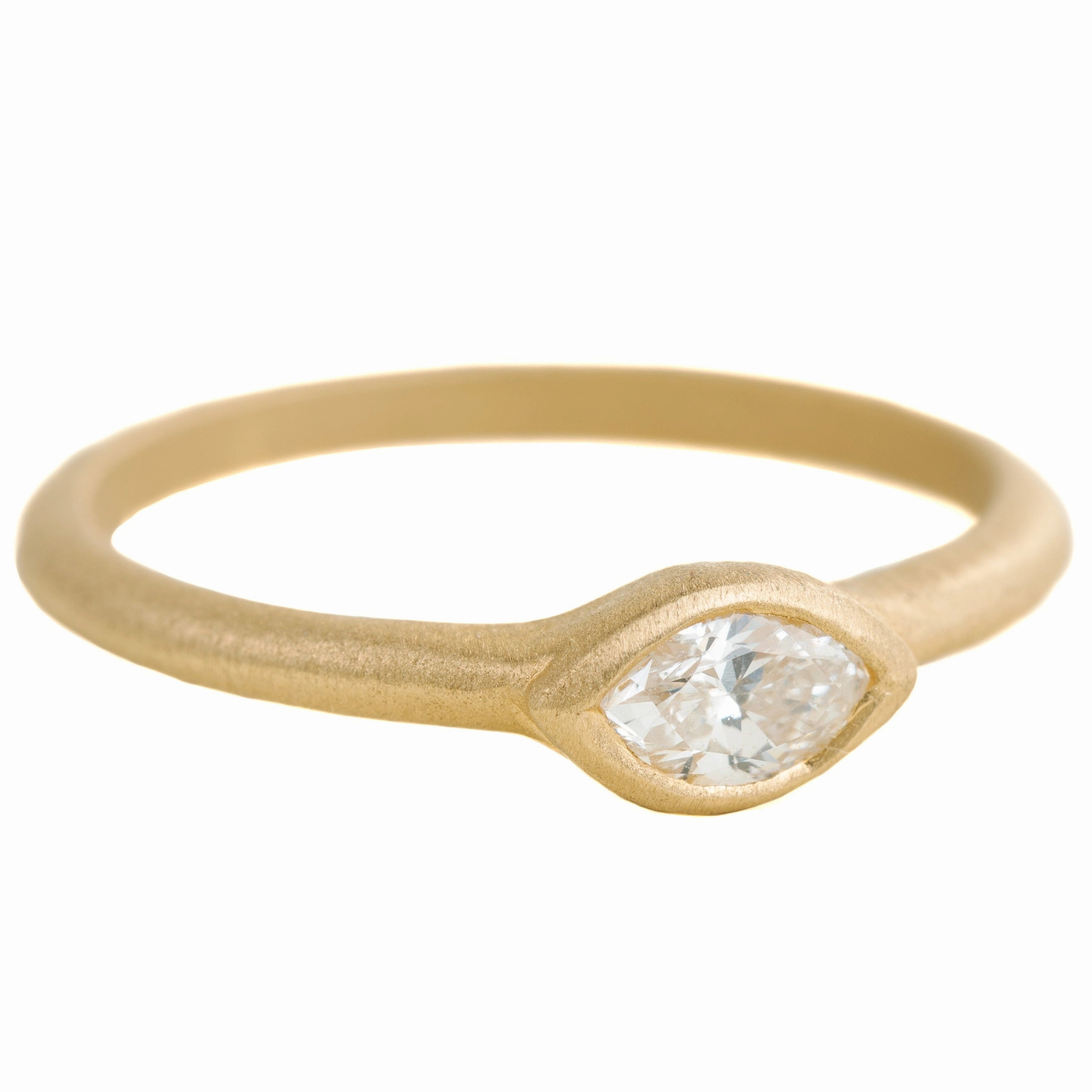 Chic Glow Full Cut Marquise Ring - 18k Gold