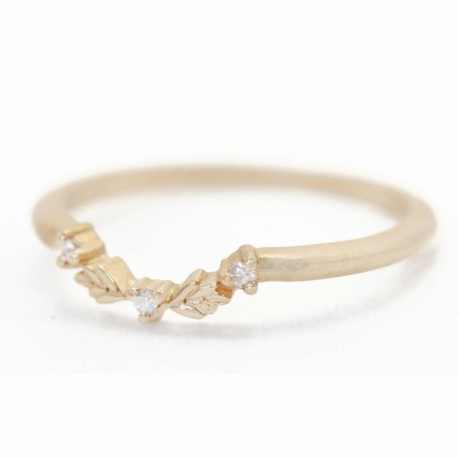 Vintage Pop Boho Mood Wood Nymph Faye 3-Stone Guard Band - l8k Gold   Diamonds (.02 ctw)